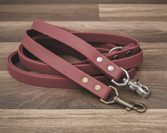 Merlot Leash