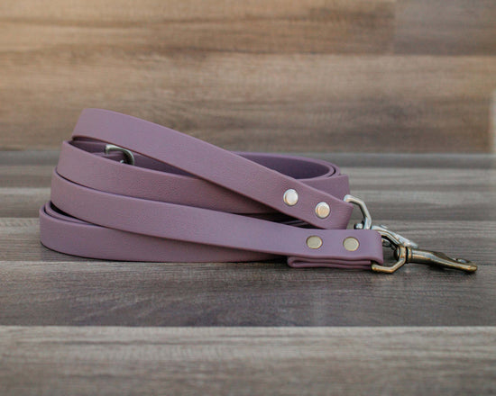 Wisteria Leash