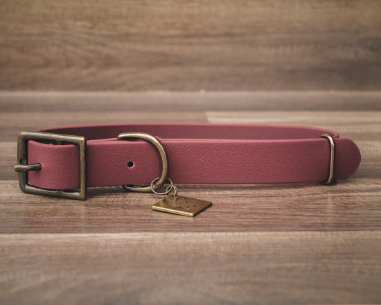 Merlot Buckle Collar