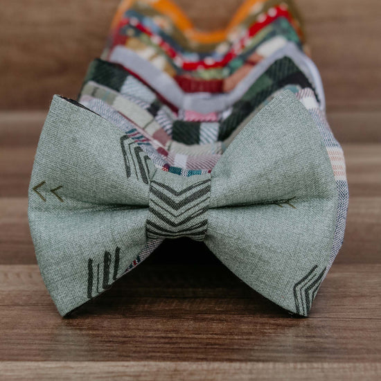 Sage Arrow Bow Tie